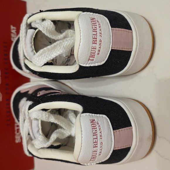 New In Box True Religion Sneakers TRKIM-BLK6 - Picture 4 of 10